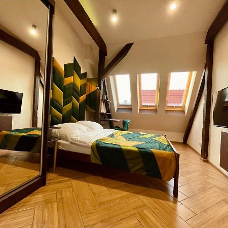 Long Attic Studio ポズナン エクステリア 写真